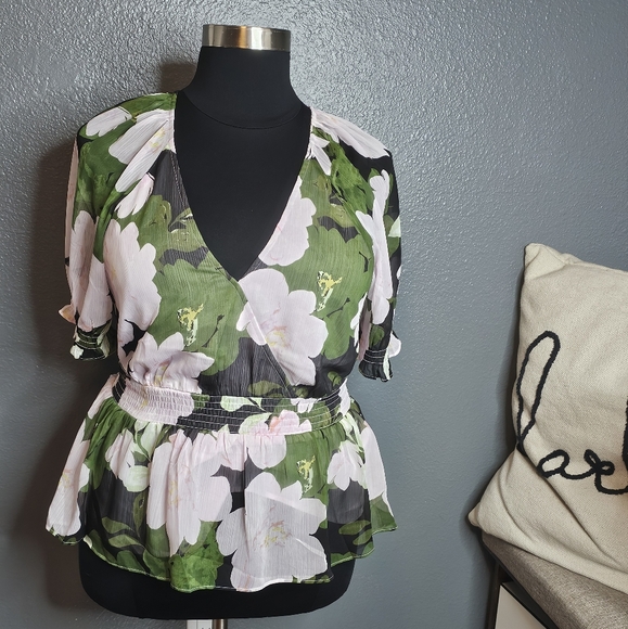 Estelle Tops - NWT Estelle purple floral blouse size 1X